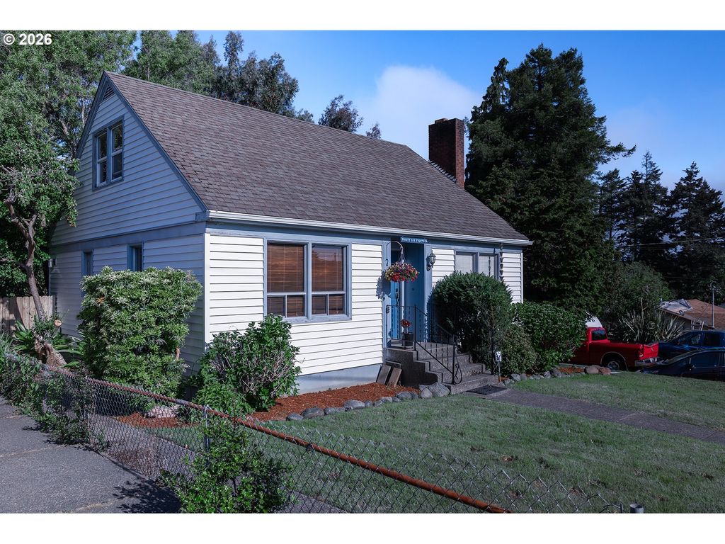 3614 Sherman Ave, North Bend