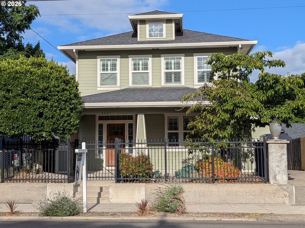6225 N Greeley Ave, Portland