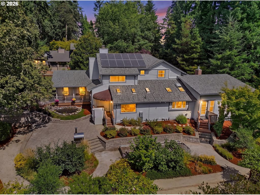 2294 Mclean Blvd, Eugene