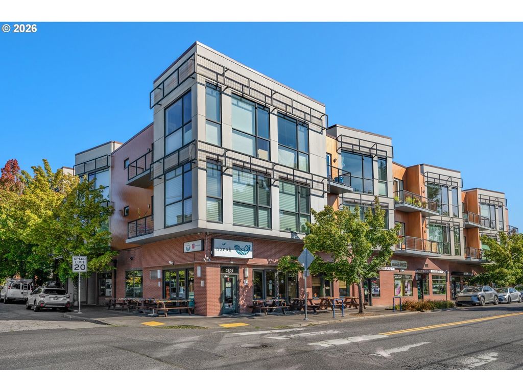 838 Se 38th Ave 306, Portland