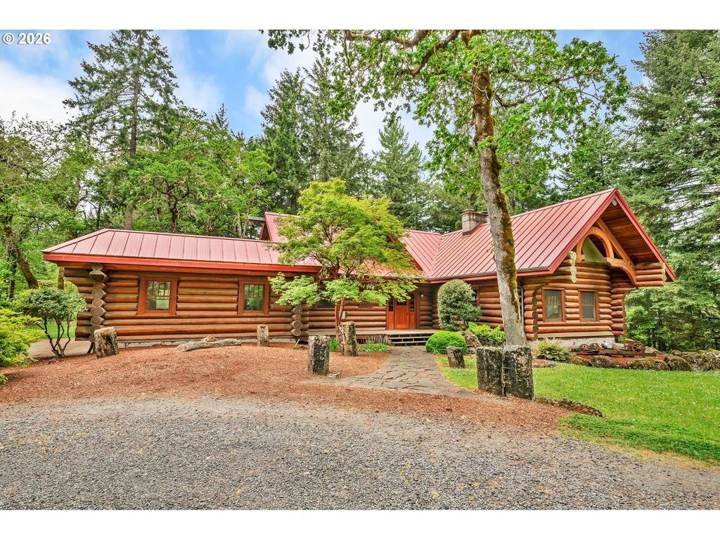 32523 Zarzamora Ln, Eugene
