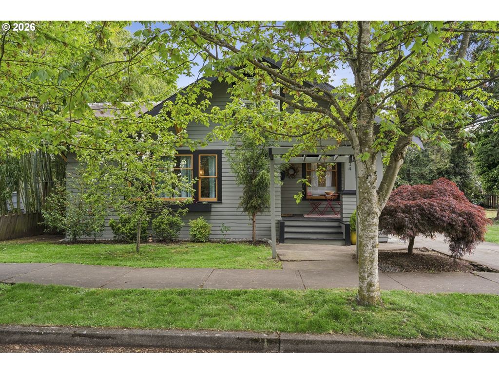 10214 Se Yukon St, Portland