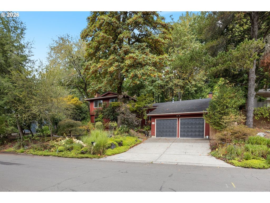 35 Da Vinci St, Lake Oswego