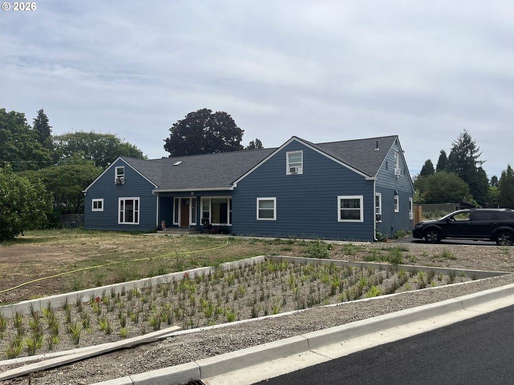 1022 Horn Ln, Eugene