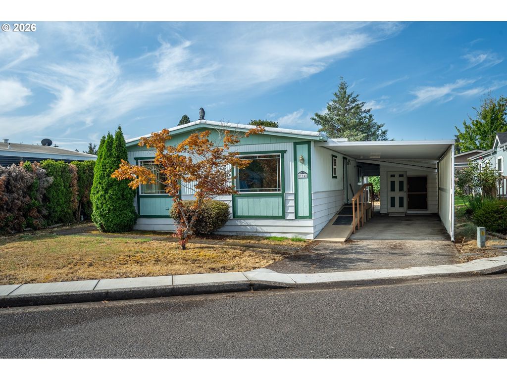 1199 N Terry St 194, Eugene