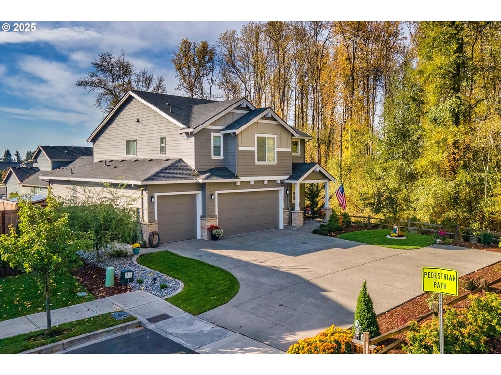 1103 Ne 16th St, Battle Ground