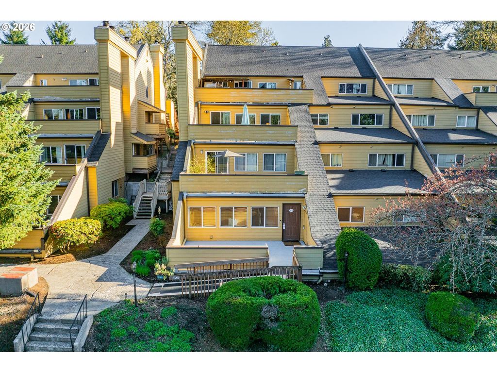 1621 Ne 113th St 122, Vancouver