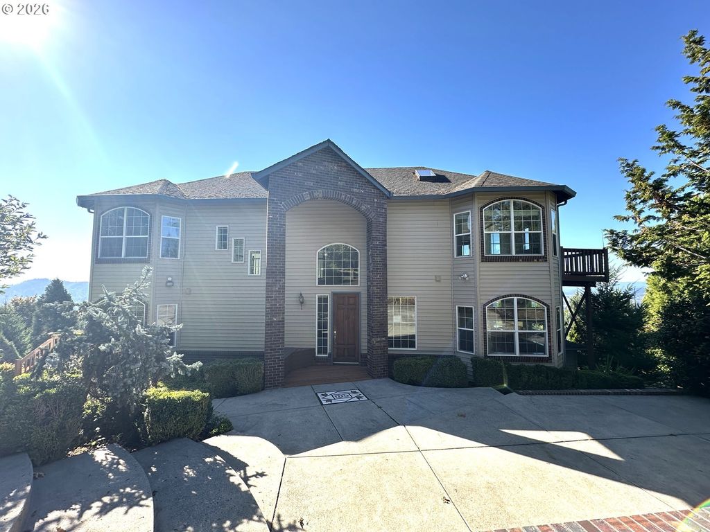444 Sommerset Rd, Woodland