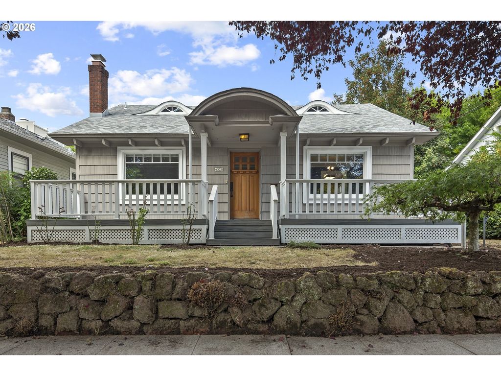 4329 Se Windsor Ct, Portland