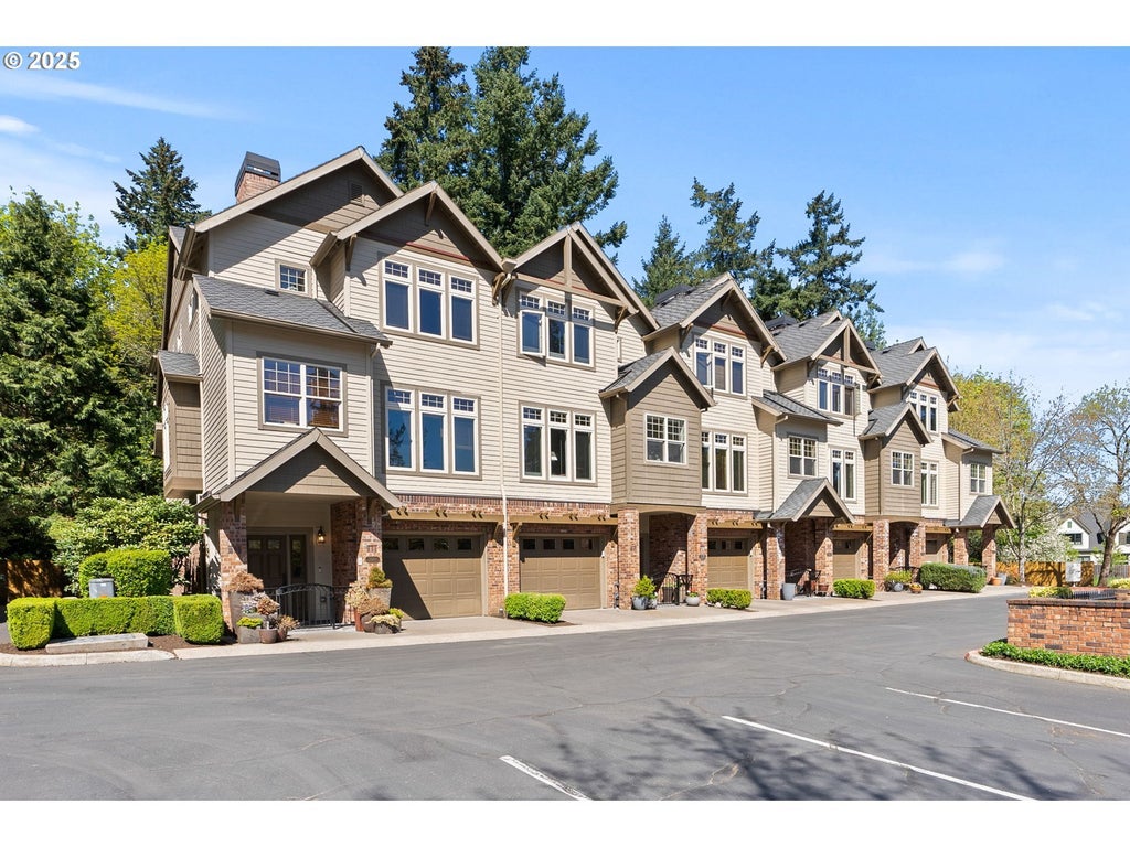 5057 W Sunset Dr, Lake Oswego