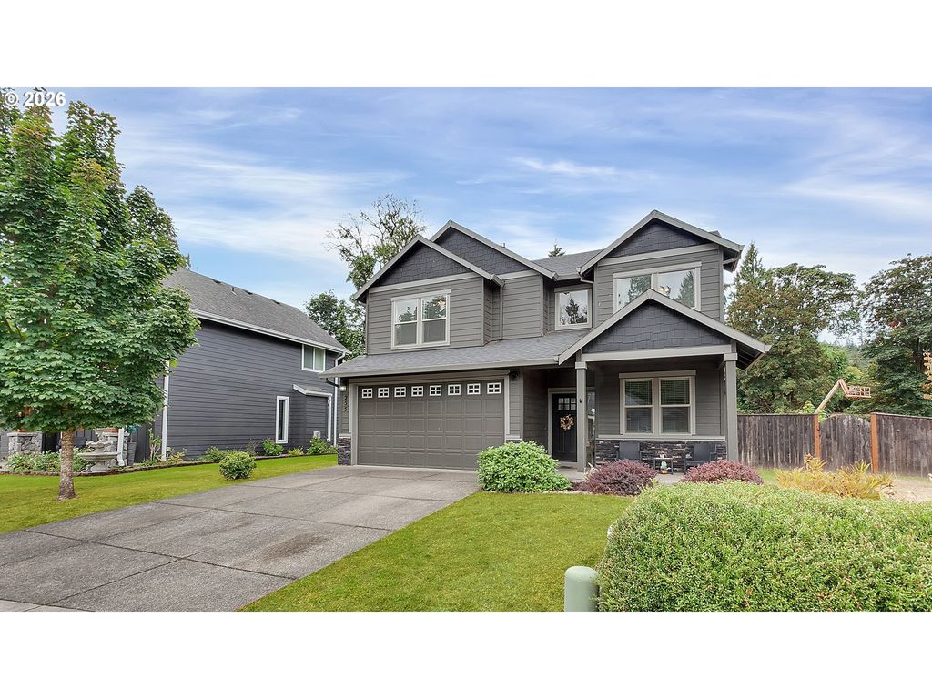 255 Madrona Ct, St. Helens