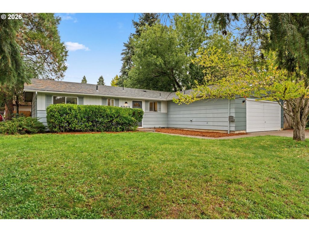 3377 W 16th Ave, Eugene