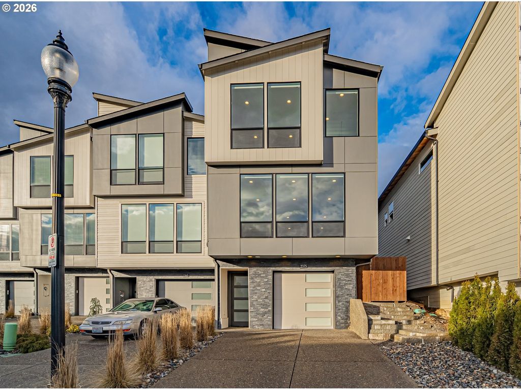 2375 N R St, Washougal