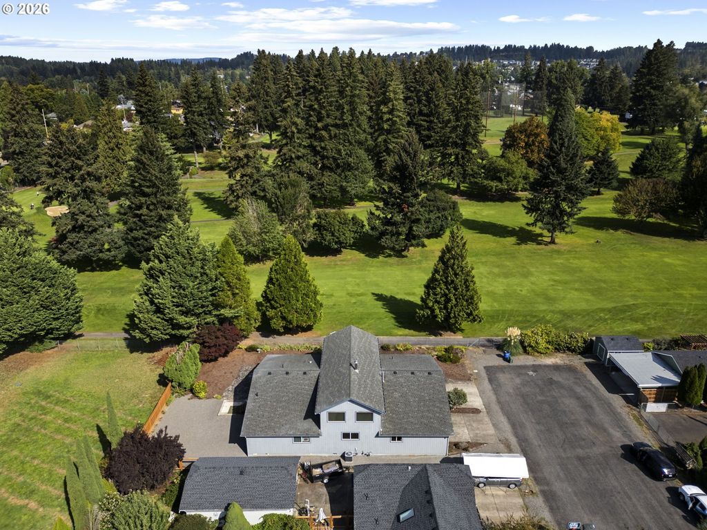 327 36th St, Washougal