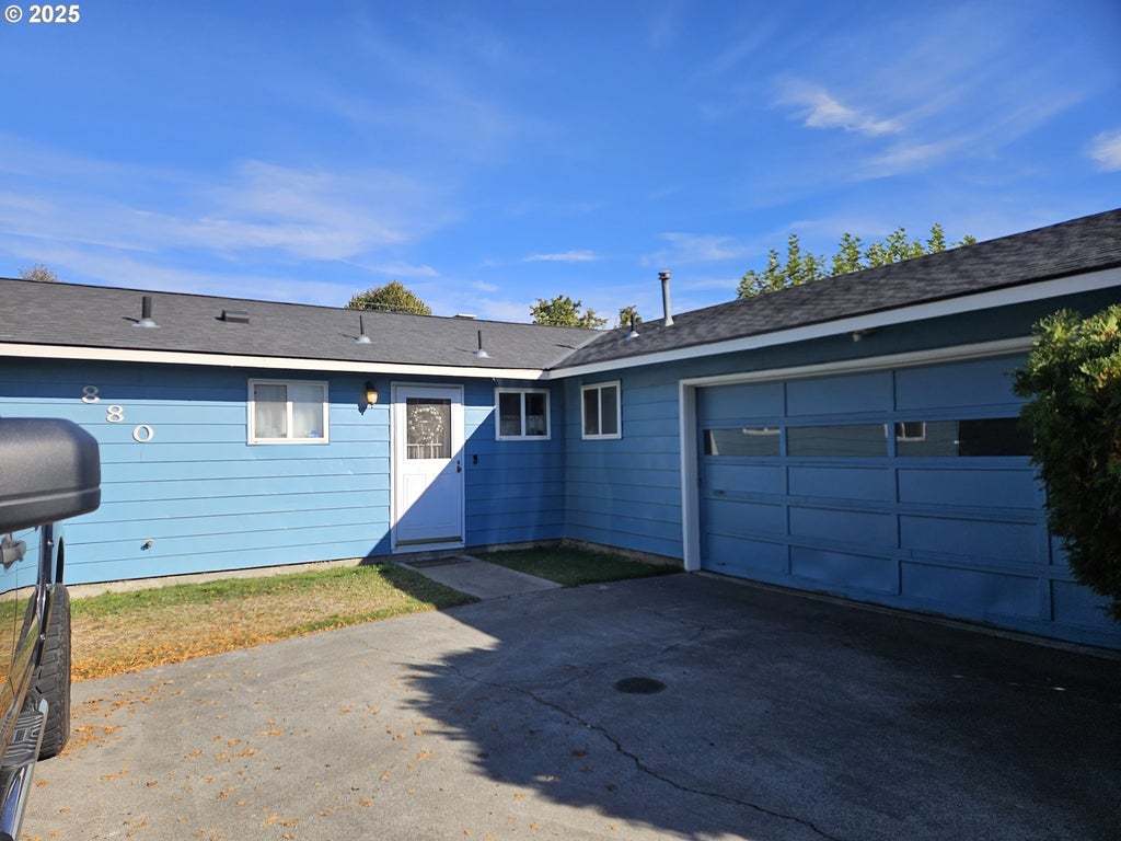 880 W Quince Ave, Hermiston