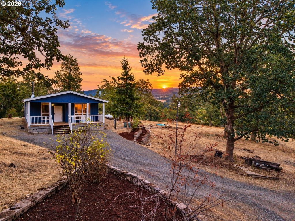 1623 Lower Crest Rd, Oakland