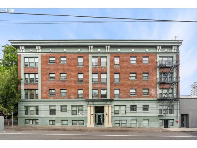 1631 Nw Everett St 403, Portland