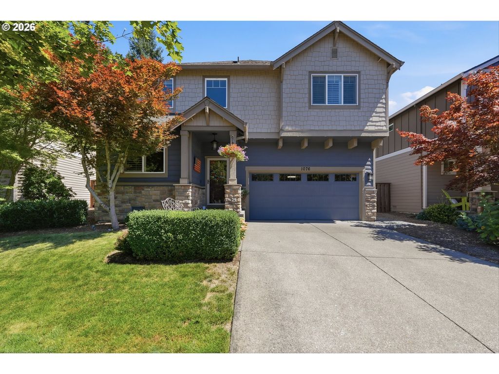 1076 Epperly Way, West Linn