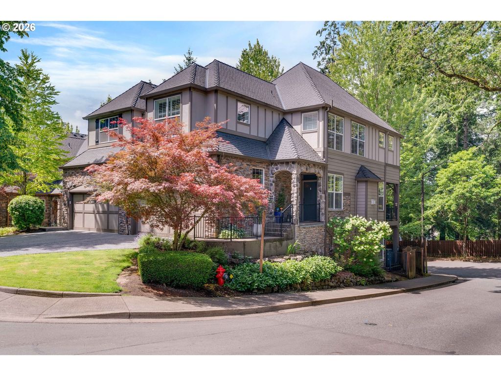 4798 Auburn Ln, Lake Oswego