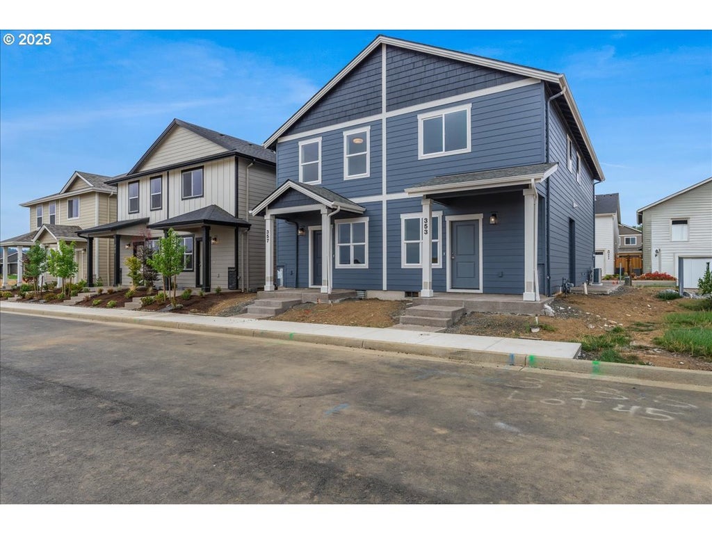 357 Se Kitzmiller Dr, Dallas