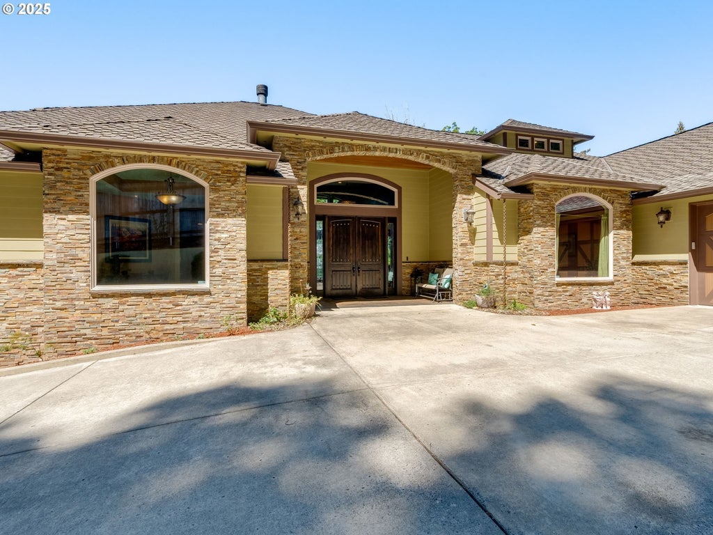 625 Nectarine Dr, Kalama