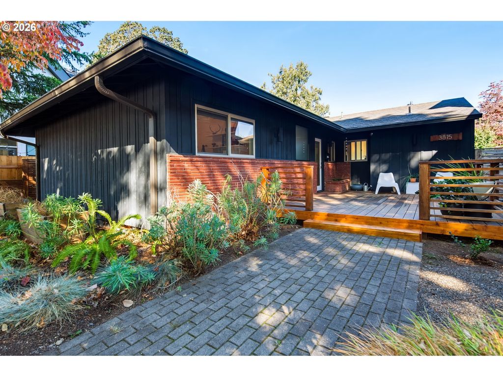 3815 N Willis Blvd, Portland