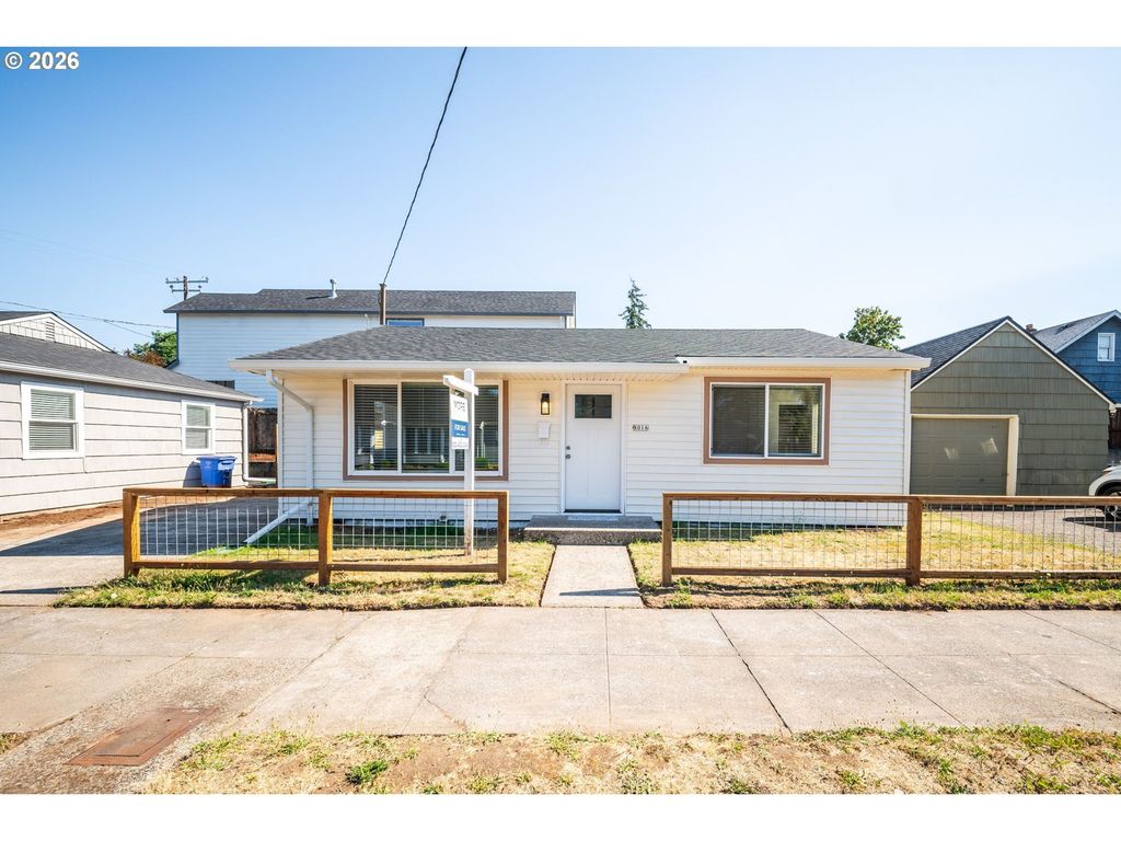 8016 Ne Fremont St, Portland