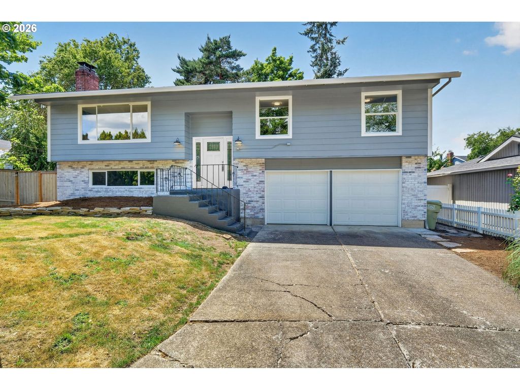 5685 Sw 207th Ave, Beaverton