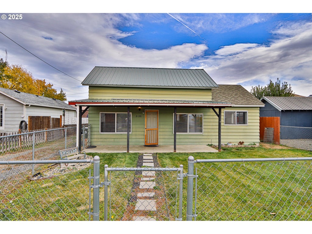 2130 Cherry St, Baker City