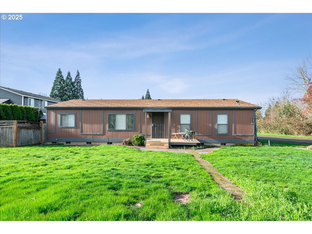 2305 Fisher Rd, Salem