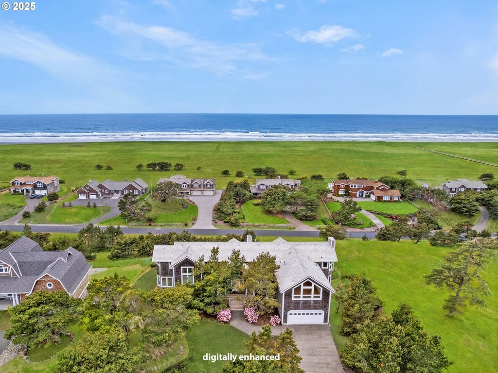 88902 Pinehurst Rd, Gearhart