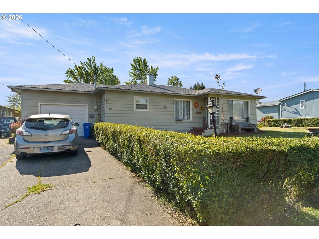 311 Se Grape Ave, Winston