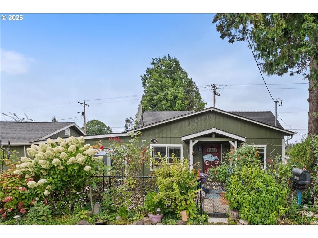 1433 Ne 201st Ave, Fairview
