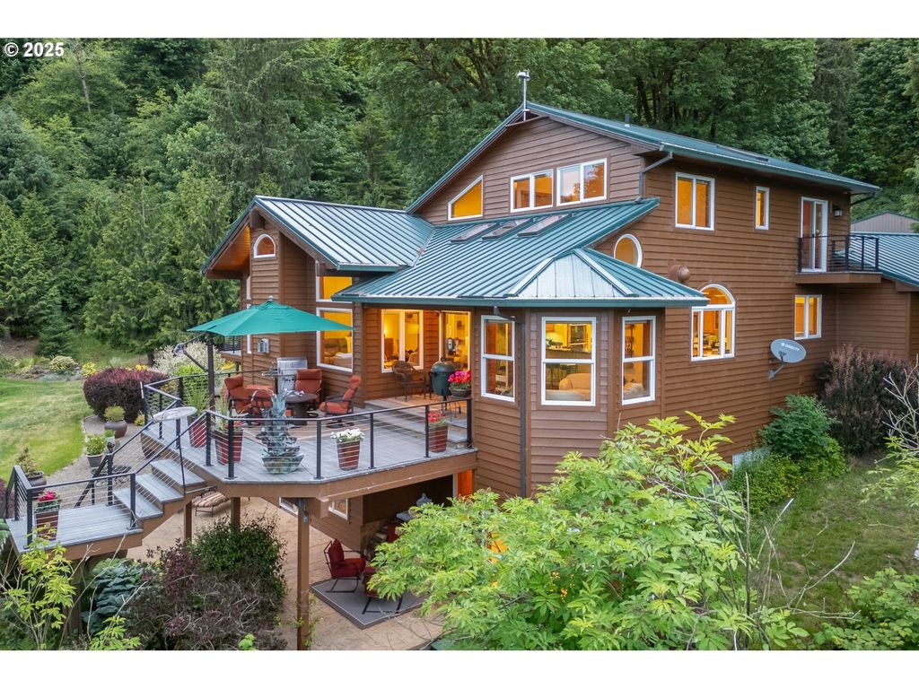 15570 Condor Rd, Cloverdale