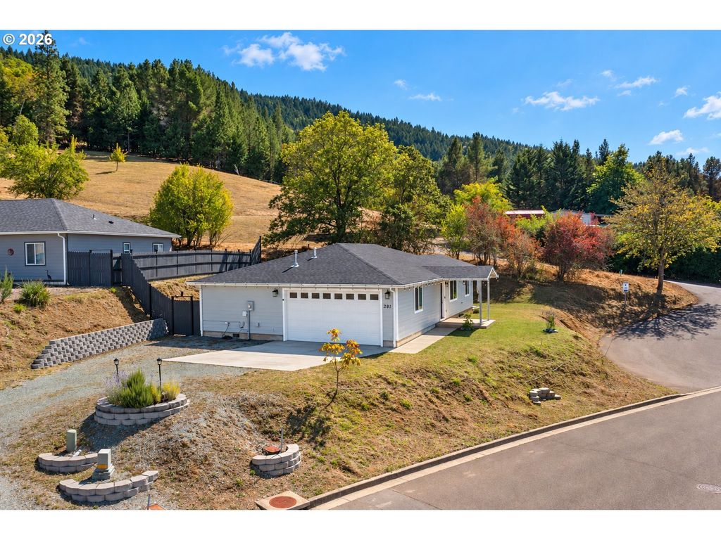 281 Clark St, Myrtle Creek