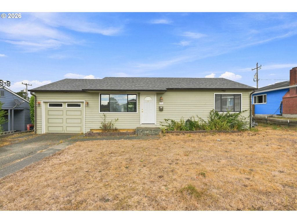 1955 Johnson St, North Bend