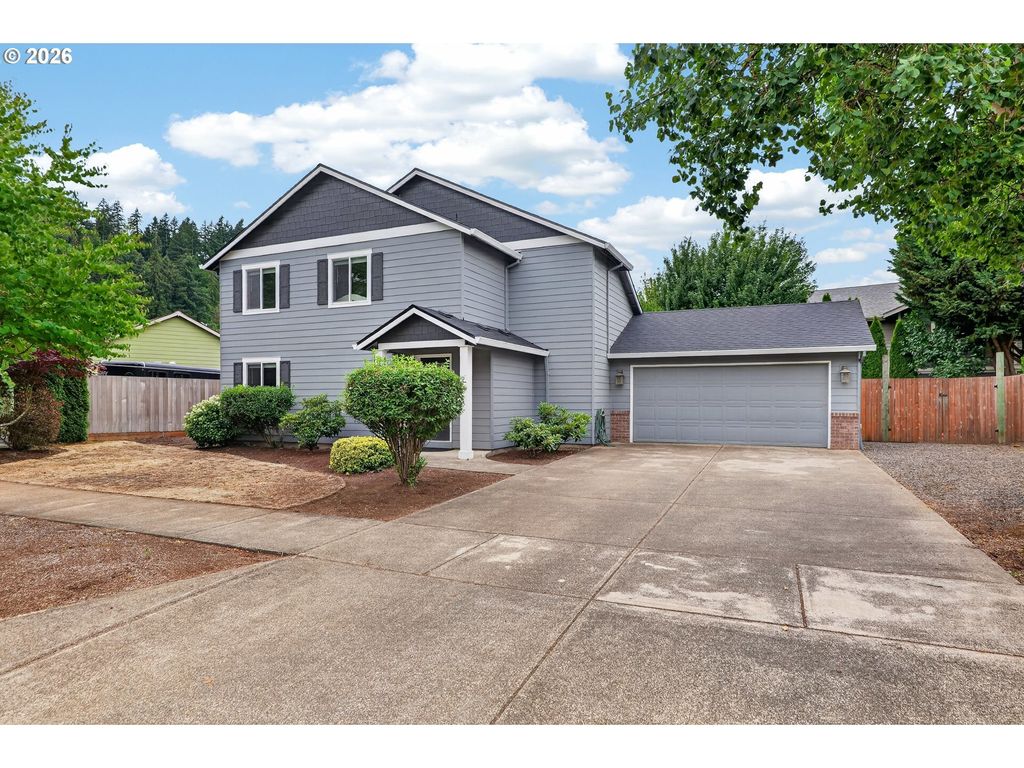 209 Pioneer Dr, Silverton