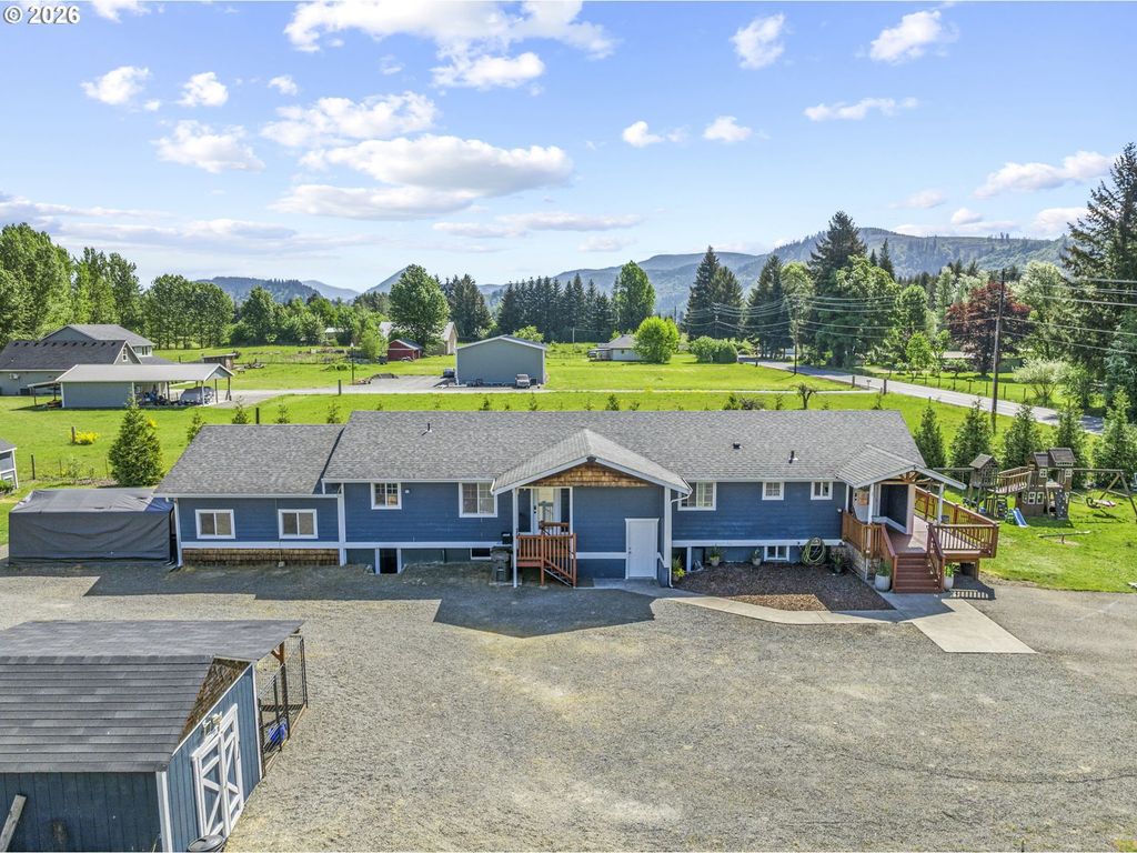 24716 Ne 419th St, Amboy