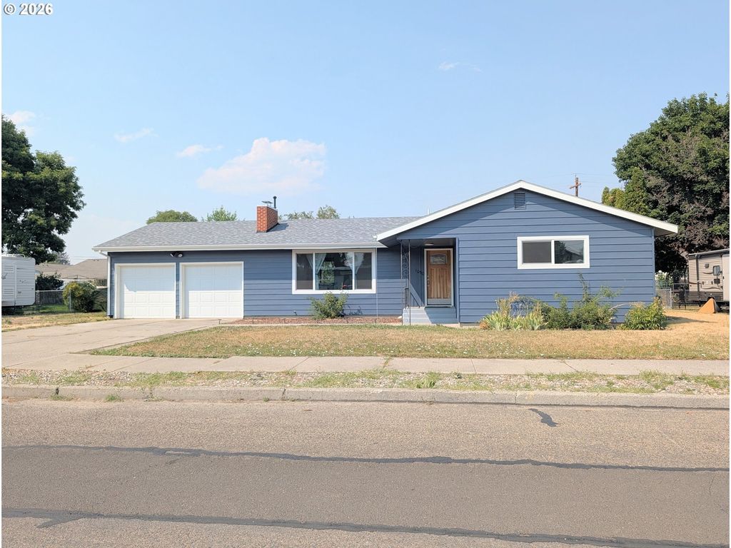 1050 Park St, Baker City