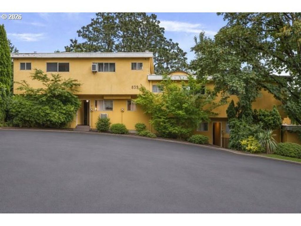 839 Sw Broadway Dr 71, Portland