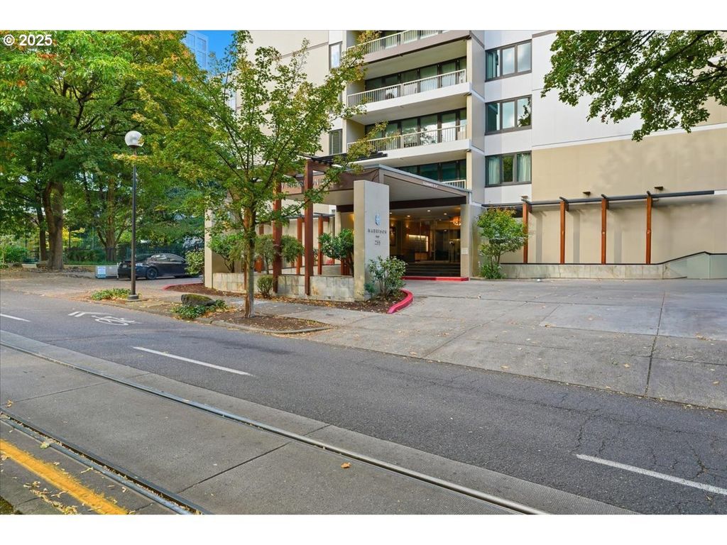 255 Sw Harrison St 1b, Portland