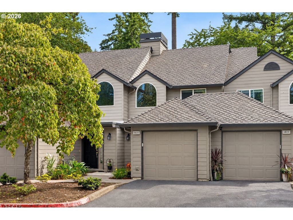 3926 Carman Dr, Lake Oswego