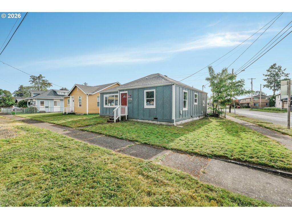 1001 S 6th Ave, Kelso