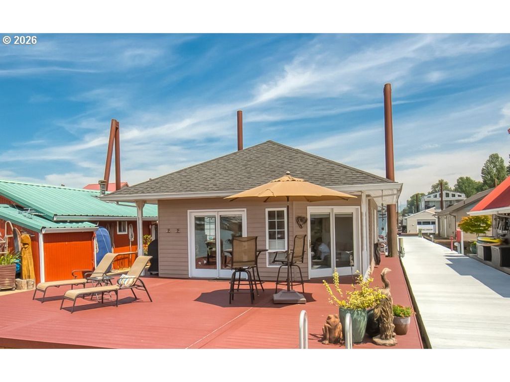 19609 Ne Marine Dr G01, Portland