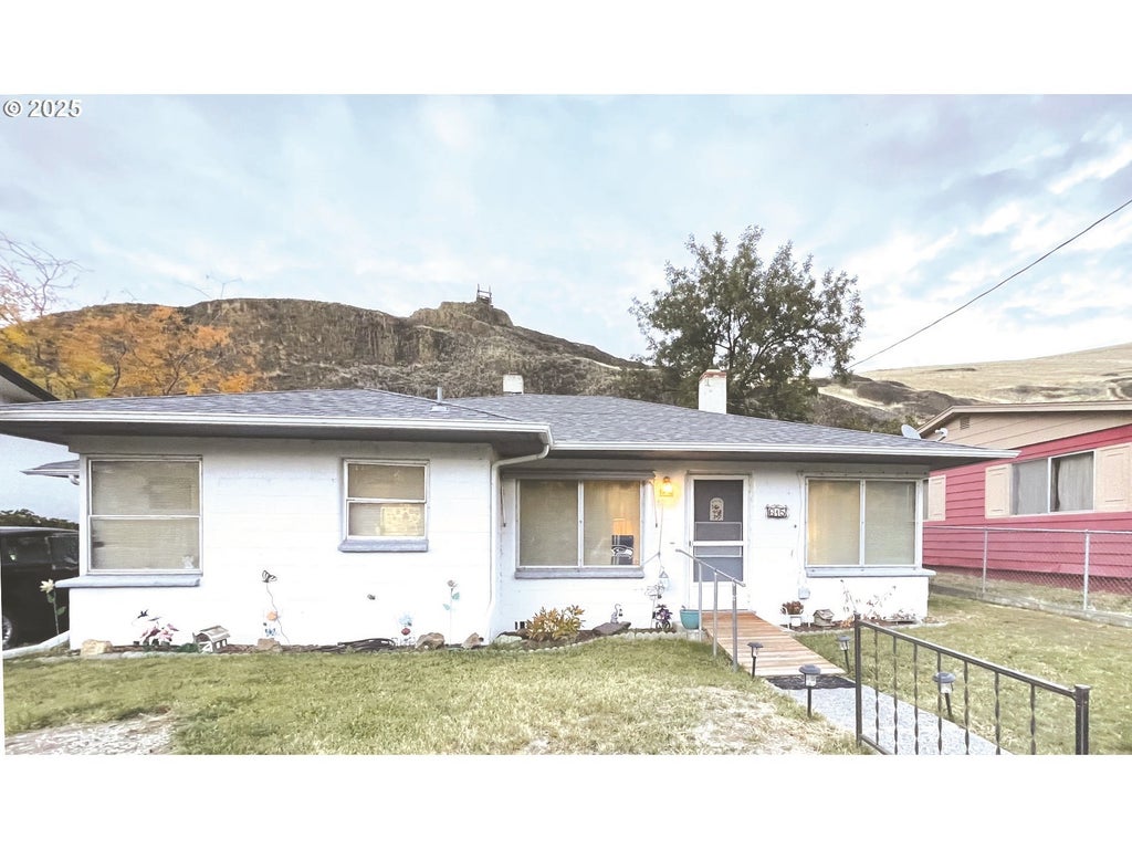 615 Hager St, Heppner