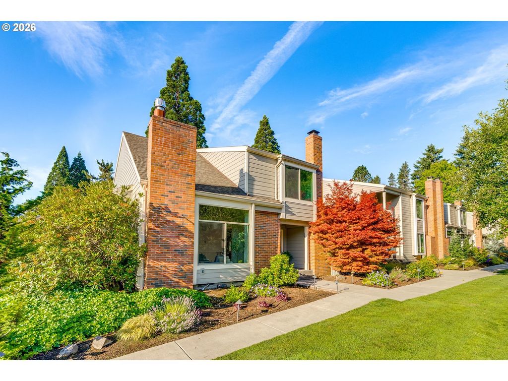 1796 Bonniebrae Dr, Lake Oswego