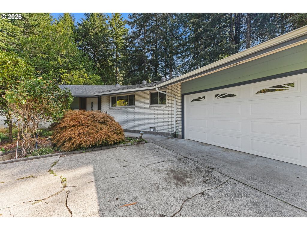 95048 Timber Park Ln, Coos Bay