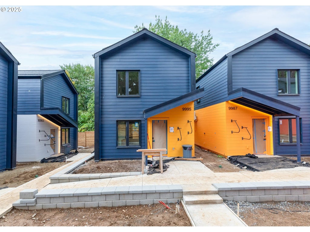 9995 Se Cottage Ln 10, Milwaukie