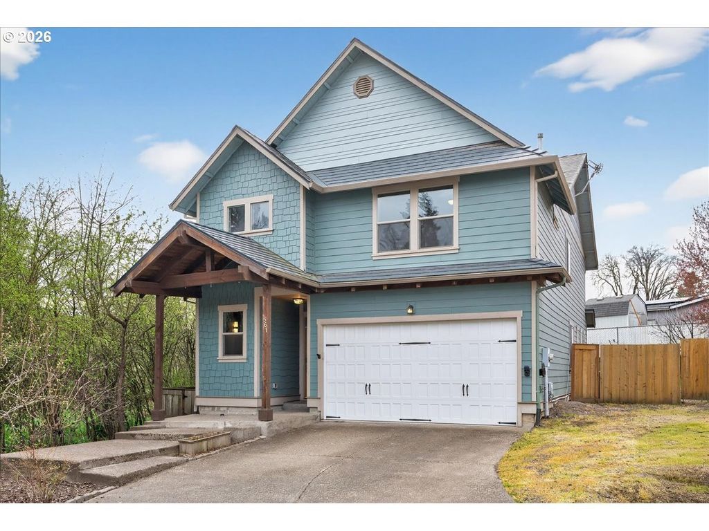 561 N Declaration Dr, Carlton