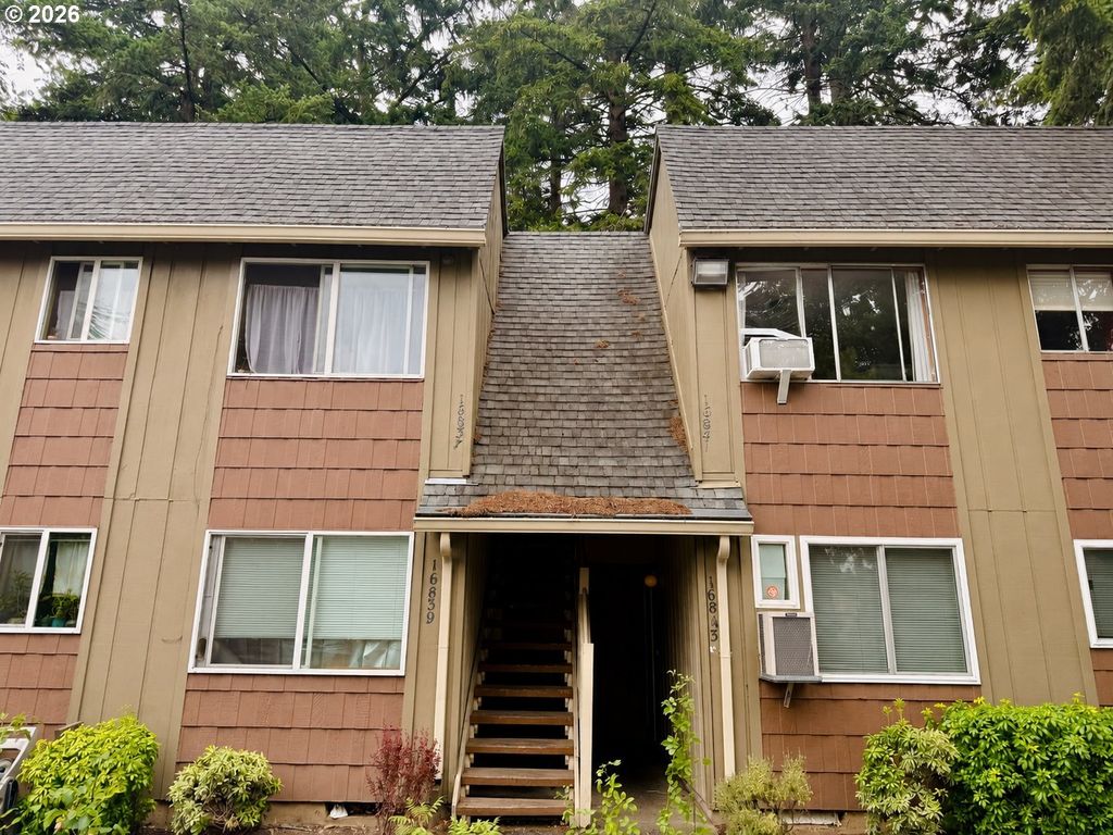 16837 Se Powell Blvd, Portland